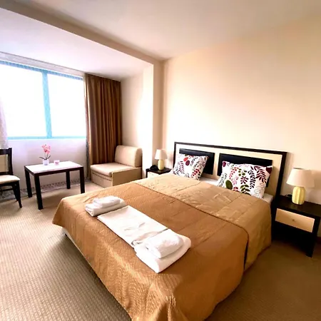 Beach'n'pool Apartament *