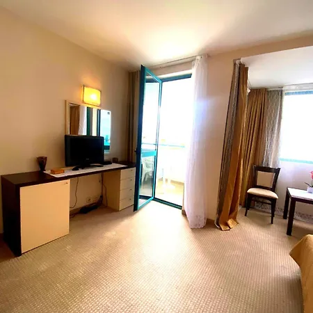 Beach'n'pool Apartmán Varna